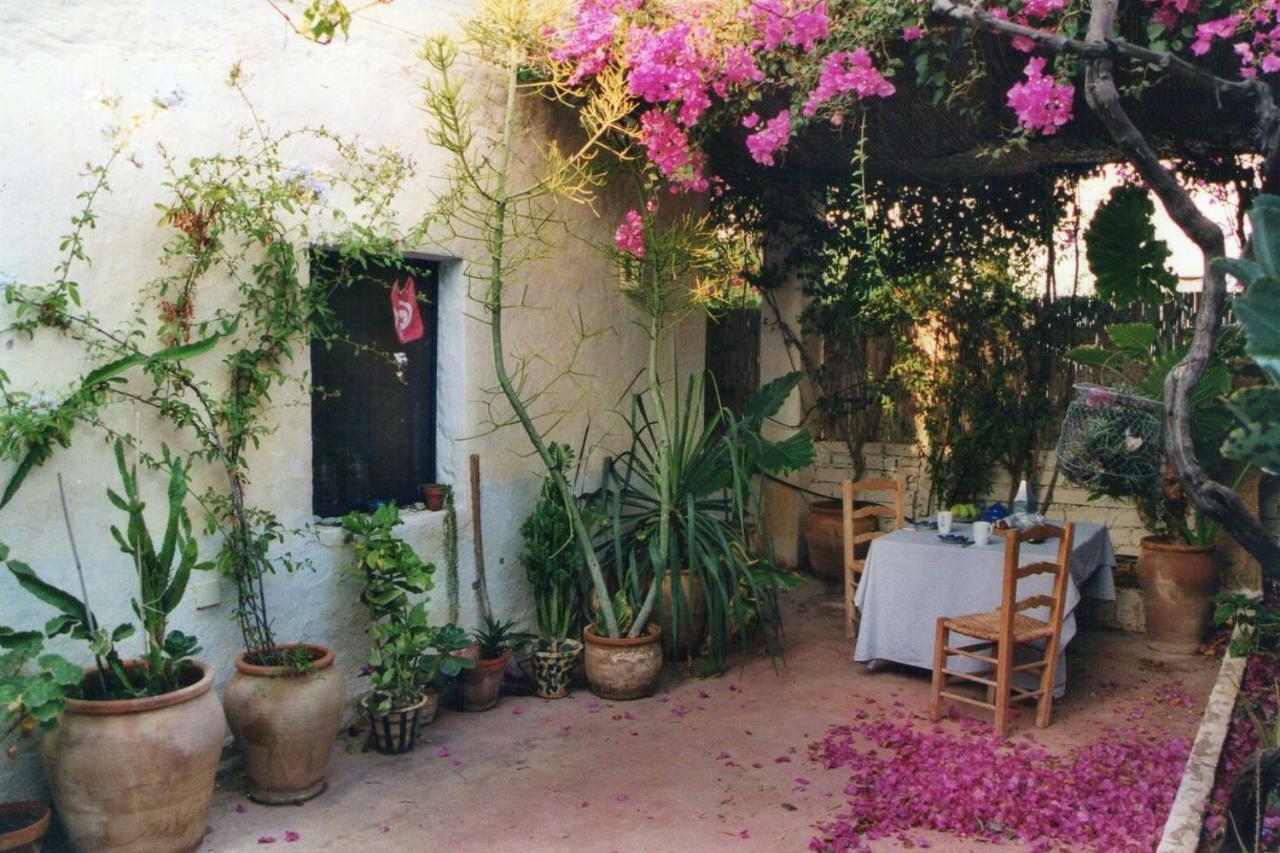 Casa De La Buganvilla Rodalquilar Luaran gambar