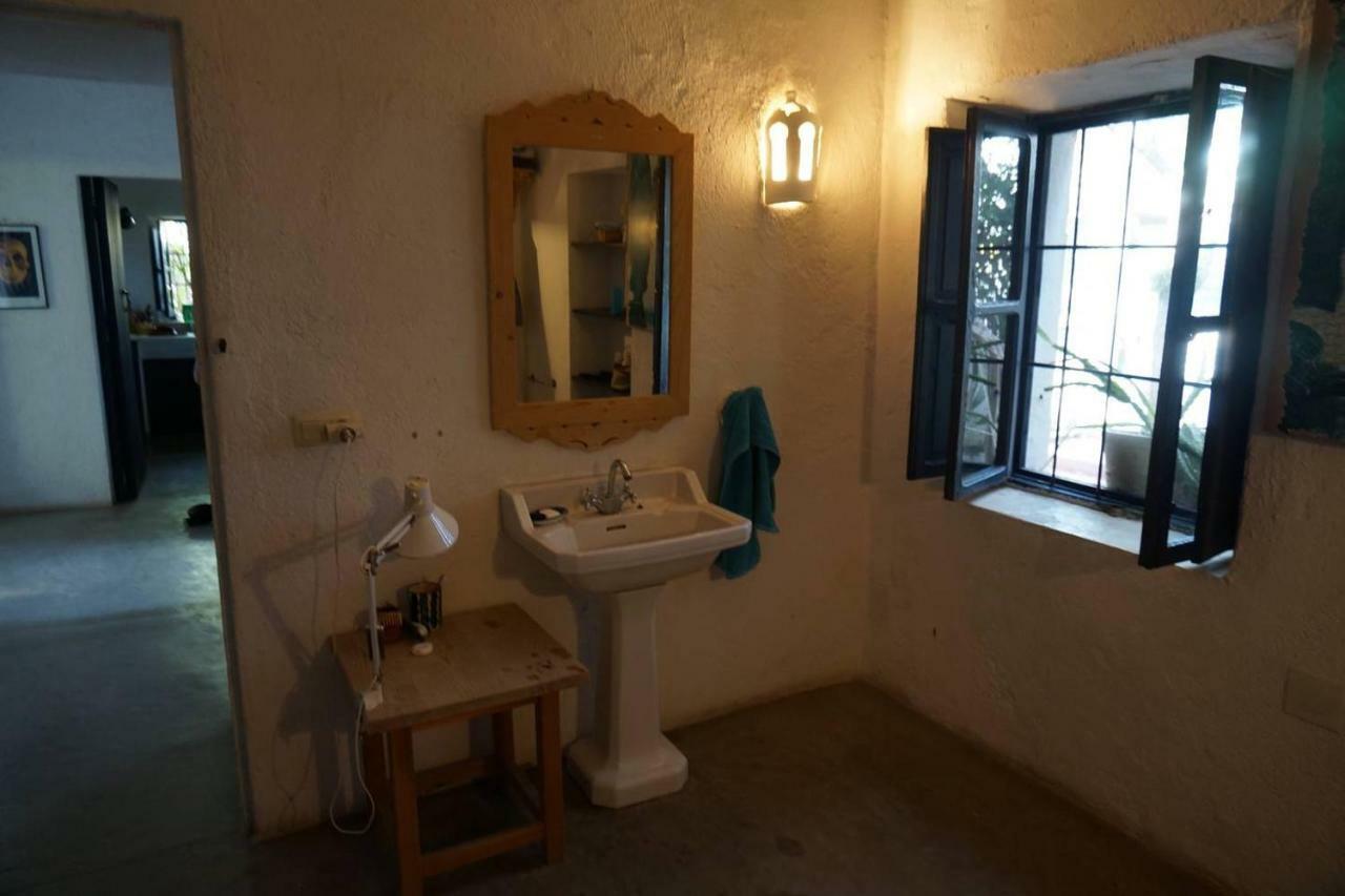 Casa De La Buganvilla Rodalquilar Luaran gambar